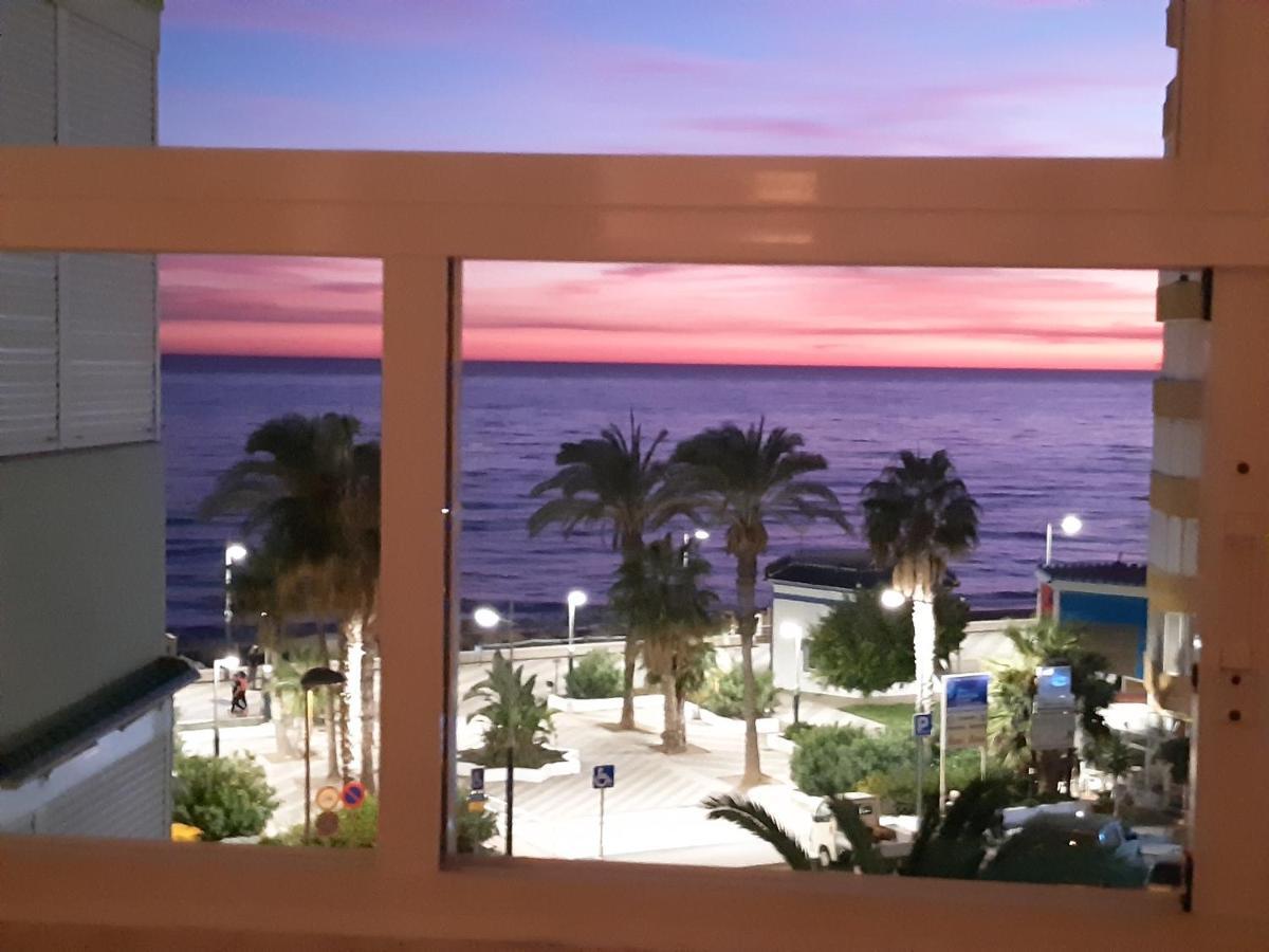 Torrox, Superbe Et Sur La Plage! Exterior foto
